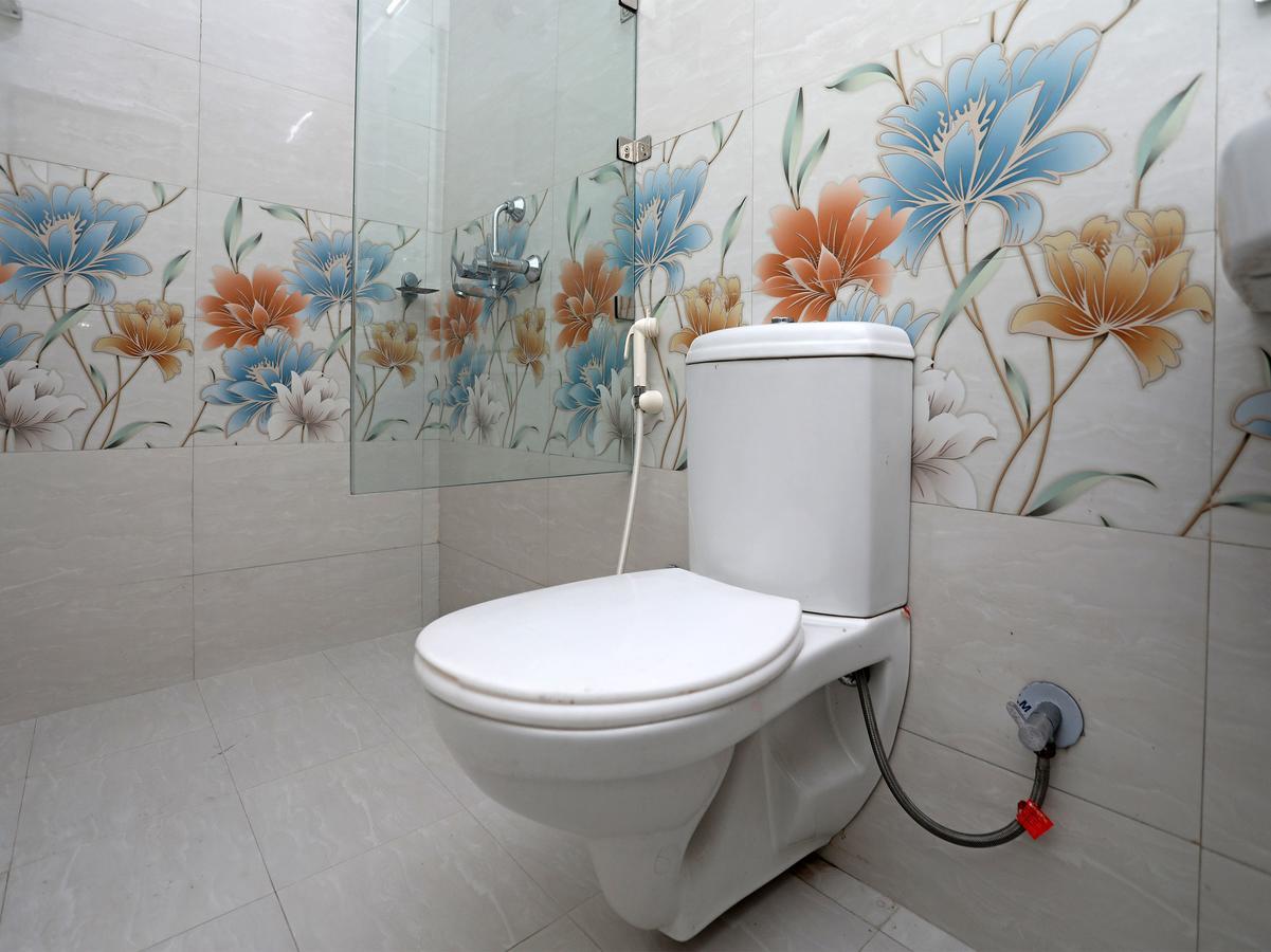 ג'איפור Oyo 10228 Hotel Chandramouli מראה חיצוני תמונה