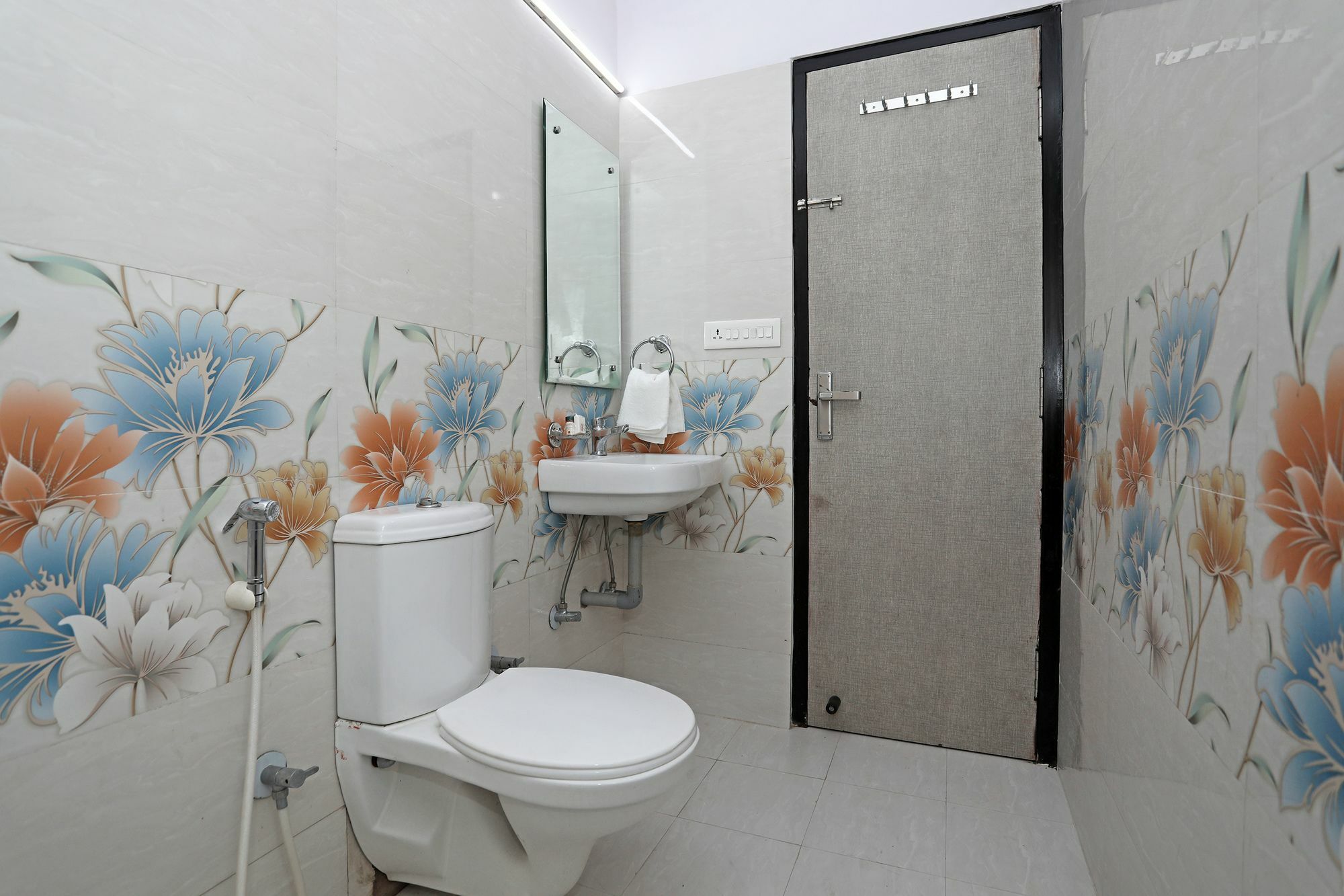 ג'איפור Oyo 10228 Hotel Chandramouli מראה חיצוני תמונה